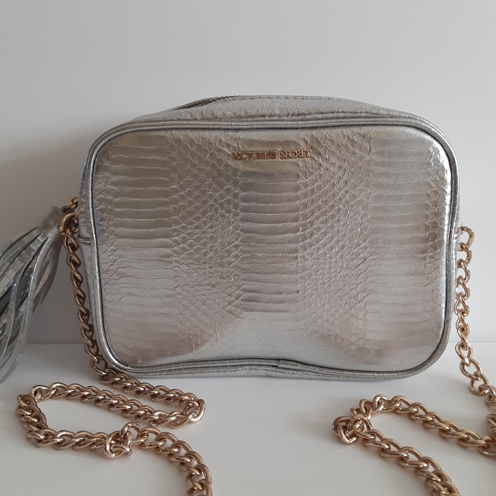 Victoria's secret crossbody Siver bag  $15